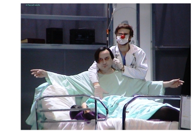 unevisiteinopportune2photopascaldeboffe.jpg