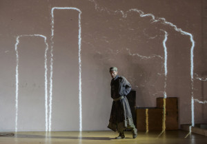 FRA - THEATRE - LA RUE