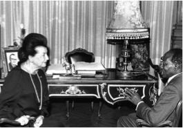 ©Simone Del Duca et Léopold Sédar Senghor, lauréat du Prix mondial Cino © Archives de la Fondation Del Duca